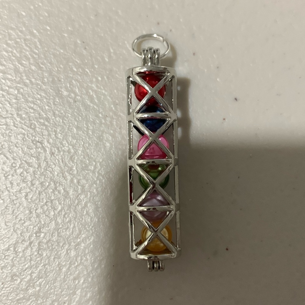 Long cage (pearls not included)